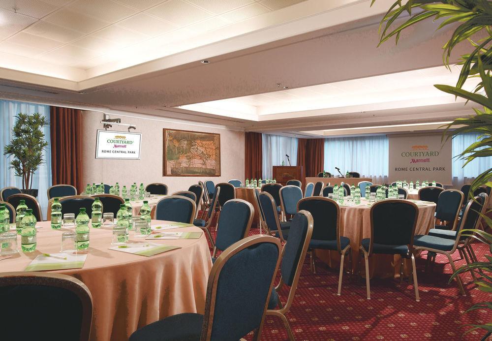 Courtyard By Marriott Rome Central Park Экстерьер фото